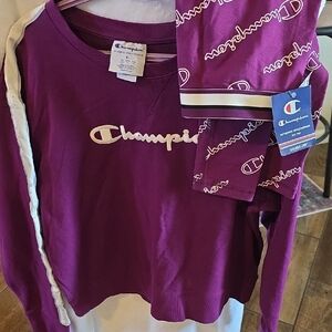 Champion  Sweatshirt(XL)/matching Leggings(M) in Purple with White Accents